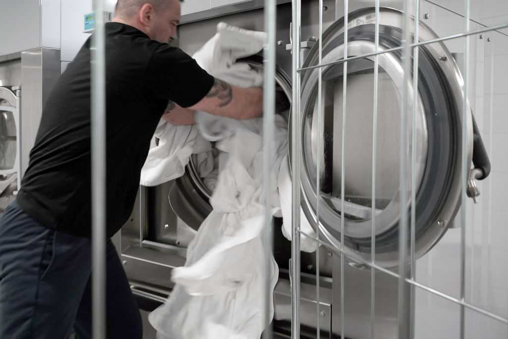 pralnia hotelowa electrolux wyposazenie pralni56