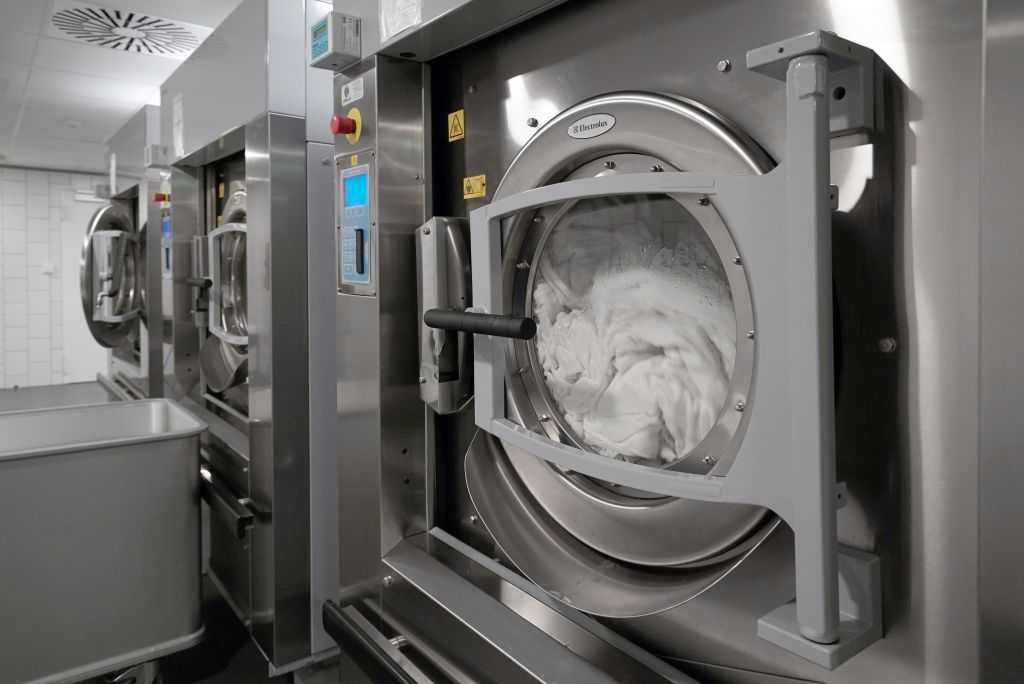 pralnia hotelowa electrolux wyposazenie pralni58